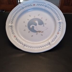 Vintage Elegant White and Blue Goose Plate